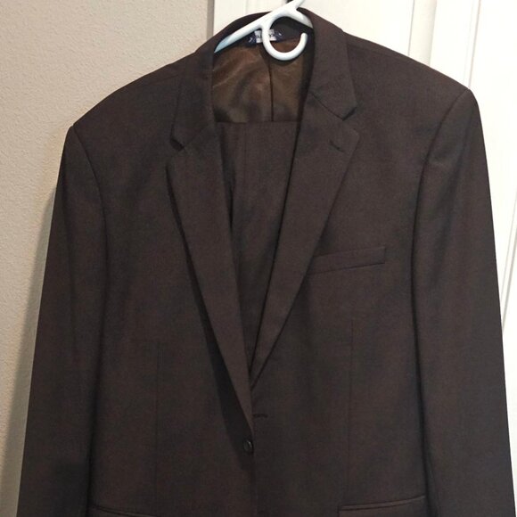 Valenti Uomo Suit 2 pc 42L x 36x32 pants Brown - Picture 1 of 9